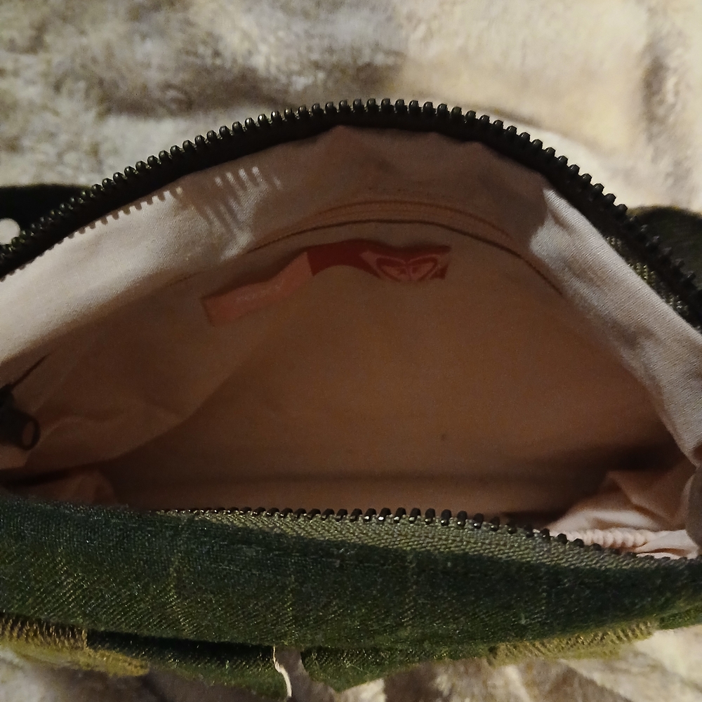 Womens Roxy Olive Green Canvas Messenger Bag - Picture 2 of 2